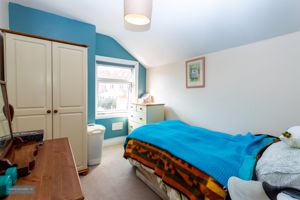 Bedroom- click for photo gallery